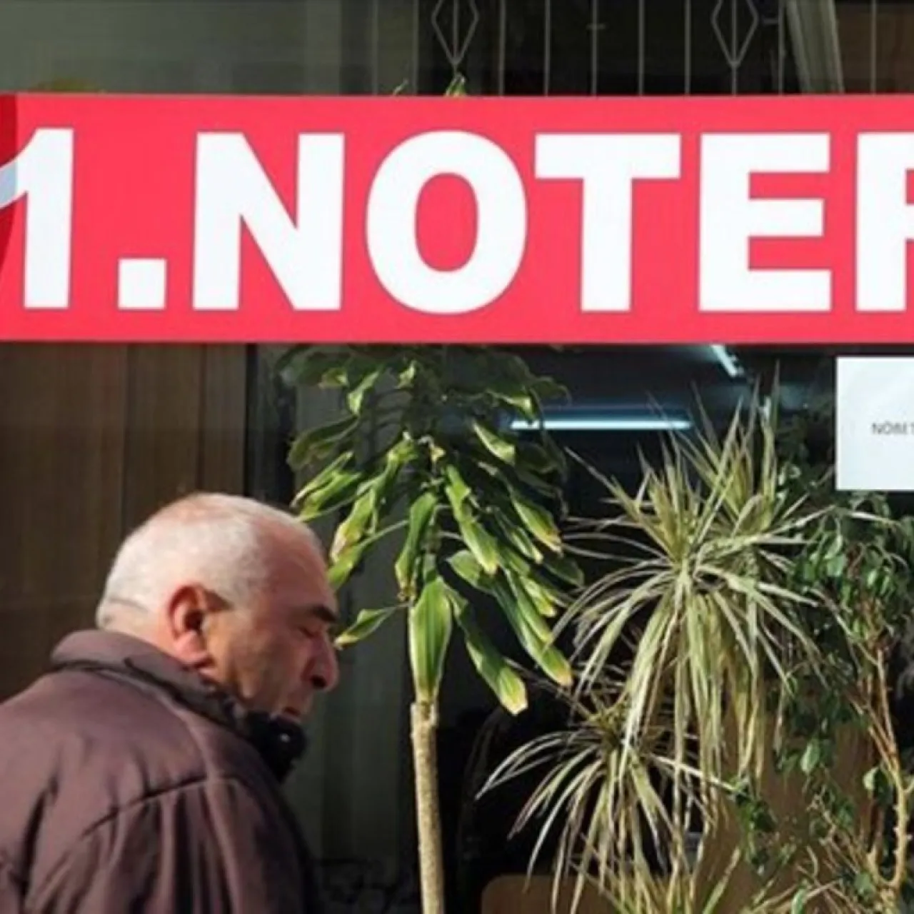 1 Mayıs'ta Noter İşlemleri Yapılabilir mi? İşte Resmi Tatil Takvimi