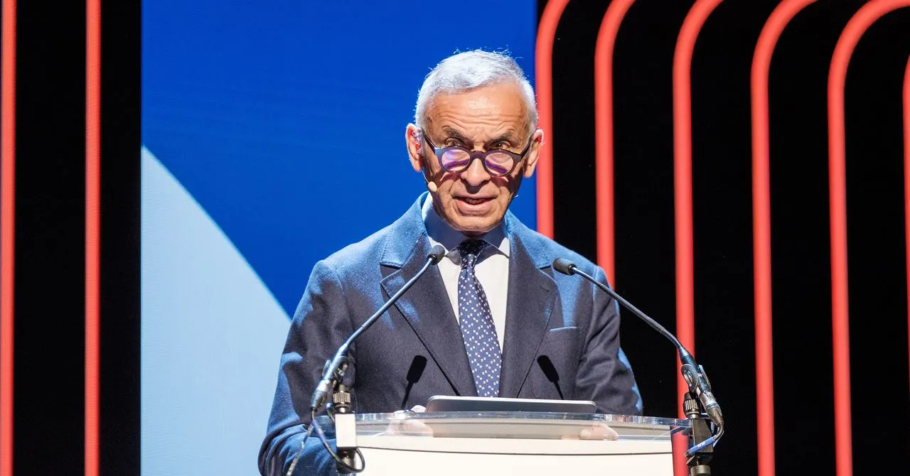 Antibiyotik Direncine Karşı Yapay Zeka Devrimi: Tıpta Yeni Bir Dönem mi?