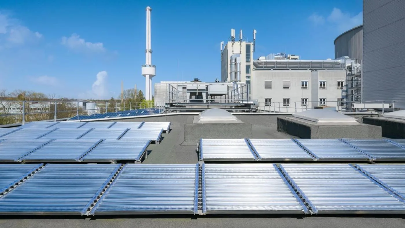 Enerji Geleceği Yeniden Yazılıyor: Photreon, Sadece Su ve Güneşle Hidrojen Üreten Paneli Tanıttı